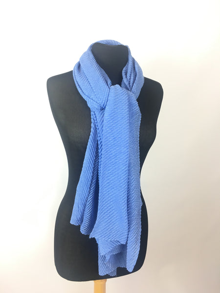 Textured bubble wrap scarf shades of blue - AlSundus