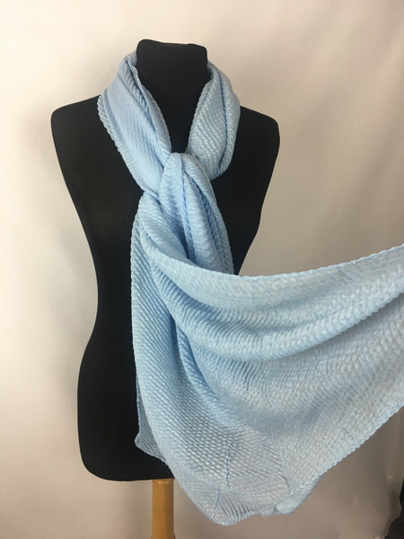 Textured bubble wrap scarf shades of blue - AlSundus